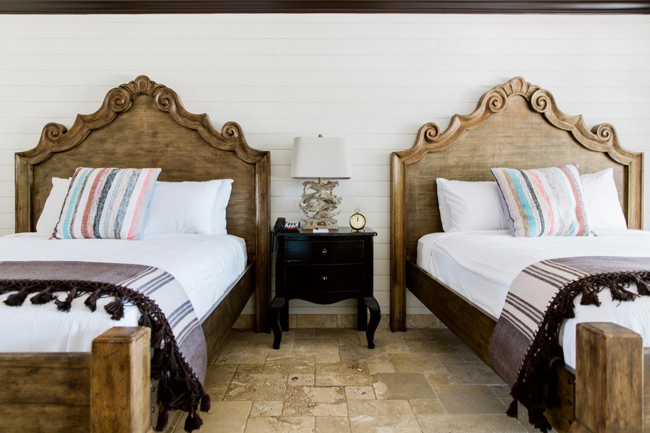 Hillside Boutique Hotel Castroville Ngoại thất bức ảnh